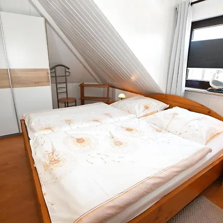 Appartement Lily 03 2 In Mit Balkon In West Lage *